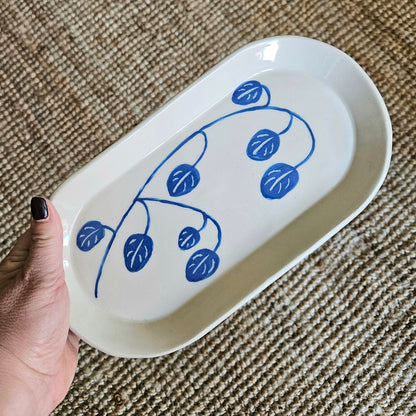 Vines in Cornflower Blue Plate and Bowl Set