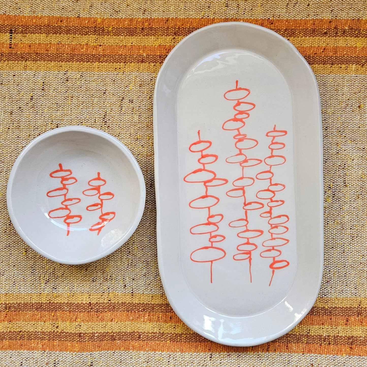 Circles in Vibrant Orange Plate and Bowl Set