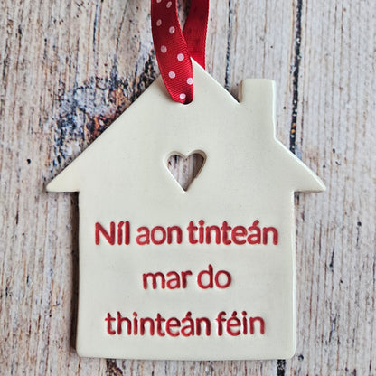 Níl aon tintéan House
