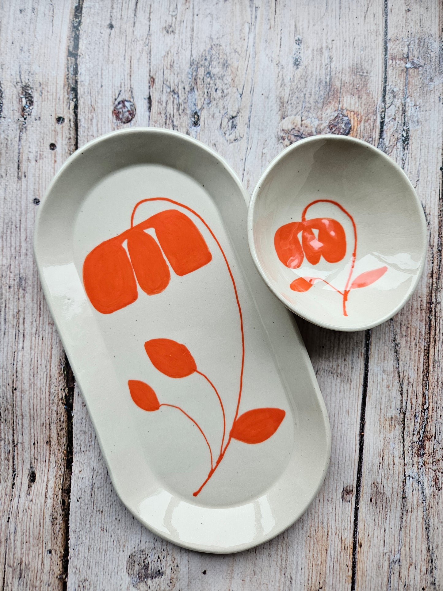 Vines in Vibrant Orange Plate and Bowl Set