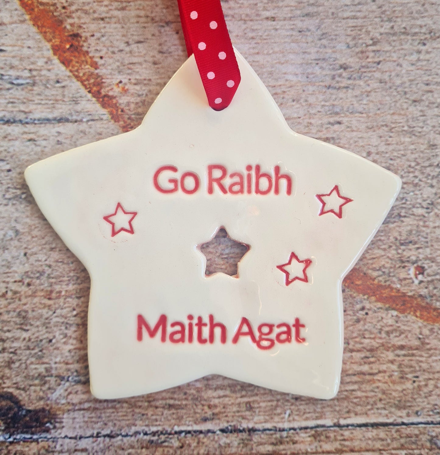 Go Raibh Maith Agat stars